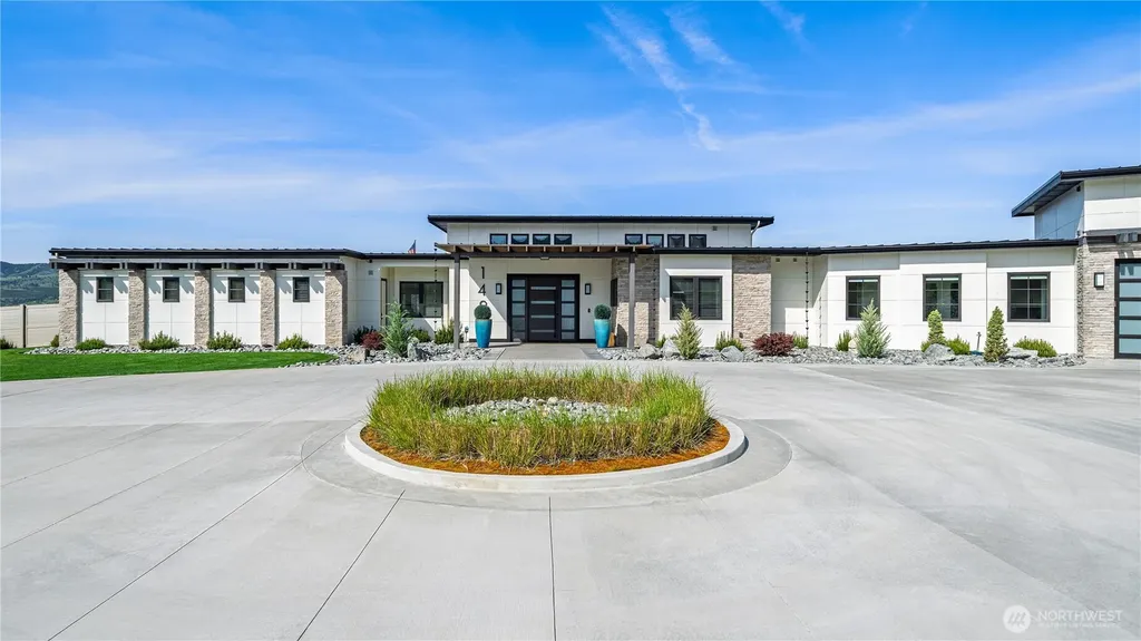 149 Reserve Lane Manson WA 98831