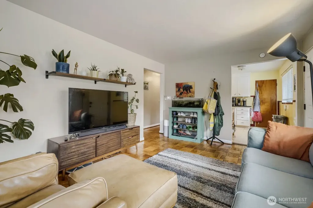 4903 3rd Avenue NW Seattle WA 98107