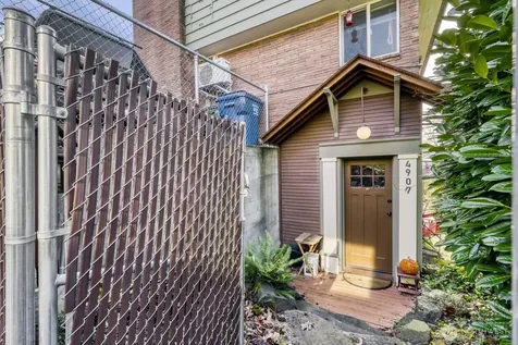 4903 3rd Avenue NW Seattle WA 98107