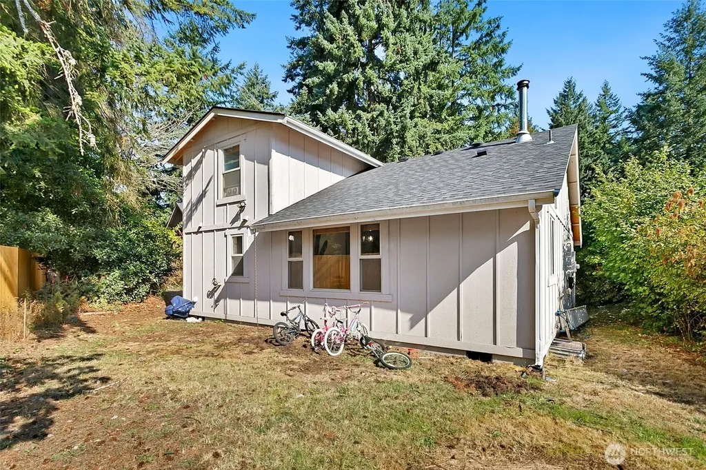 22341 Glenview Court SE Yelm WA 98597