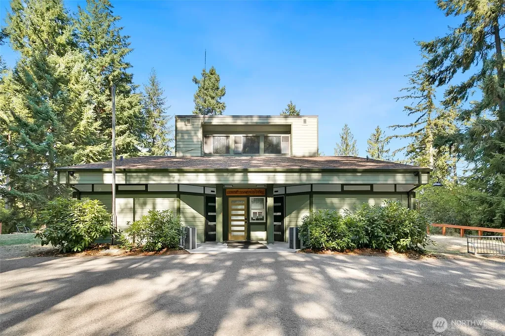 22341 Glenview Court SE Yelm WA 98597