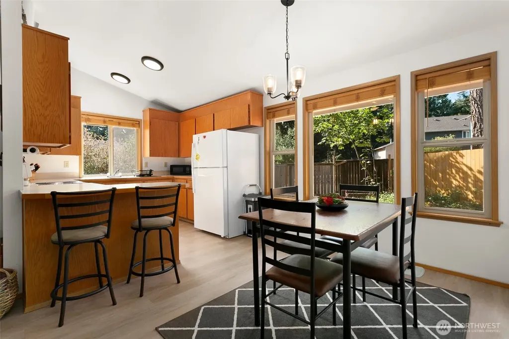 22341 Glenview Court SE Yelm WA 98597