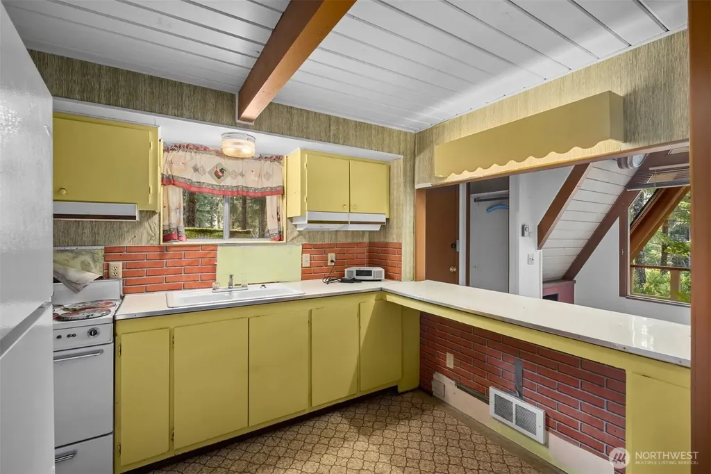 180 E Shetland Road Shelton WA 98584