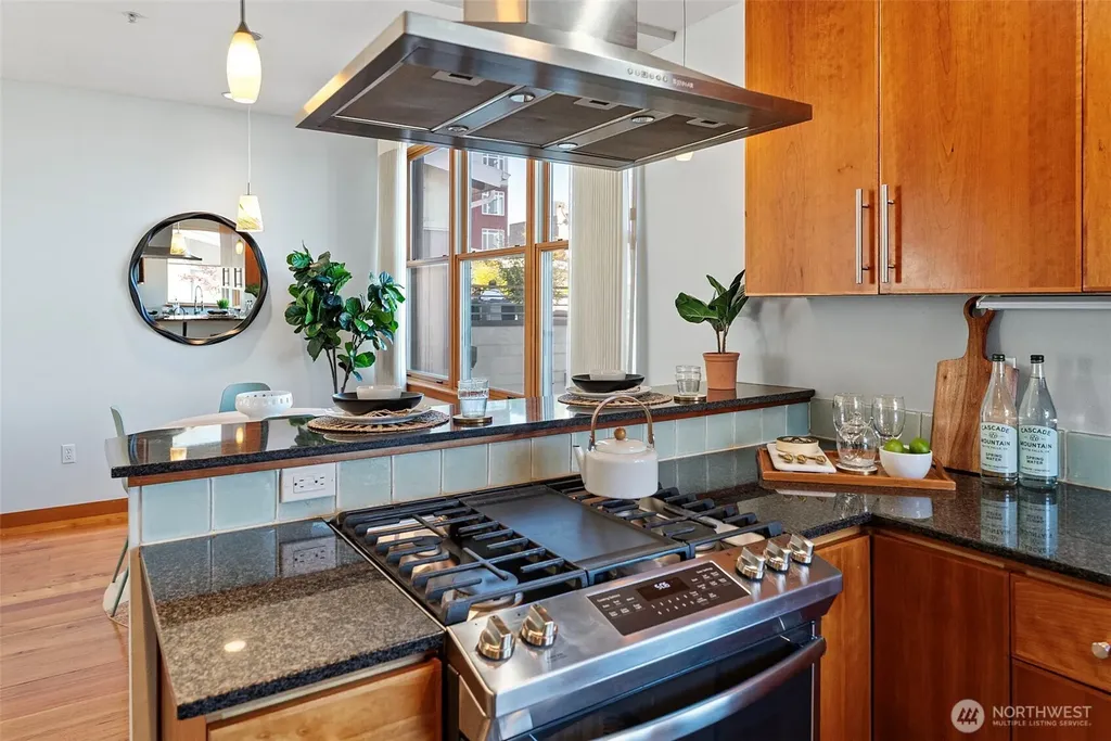 609 Fawcett Avenue Tacoma WA 98402