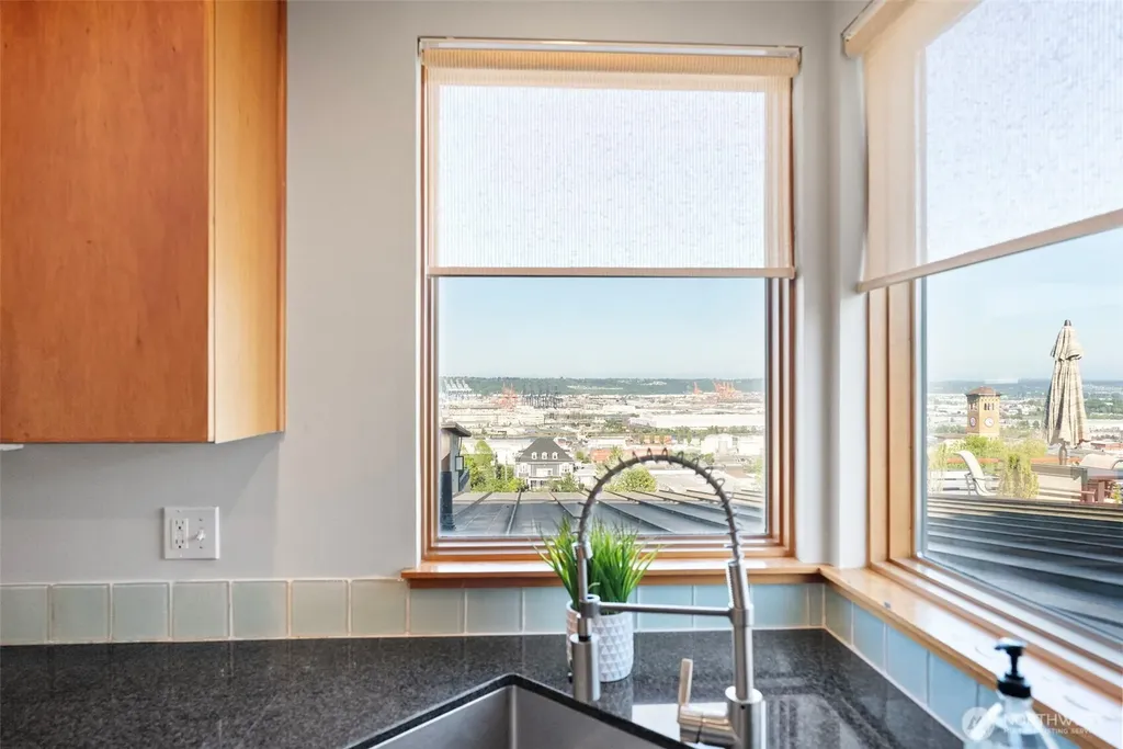609 Fawcett Avenue Tacoma WA 98402