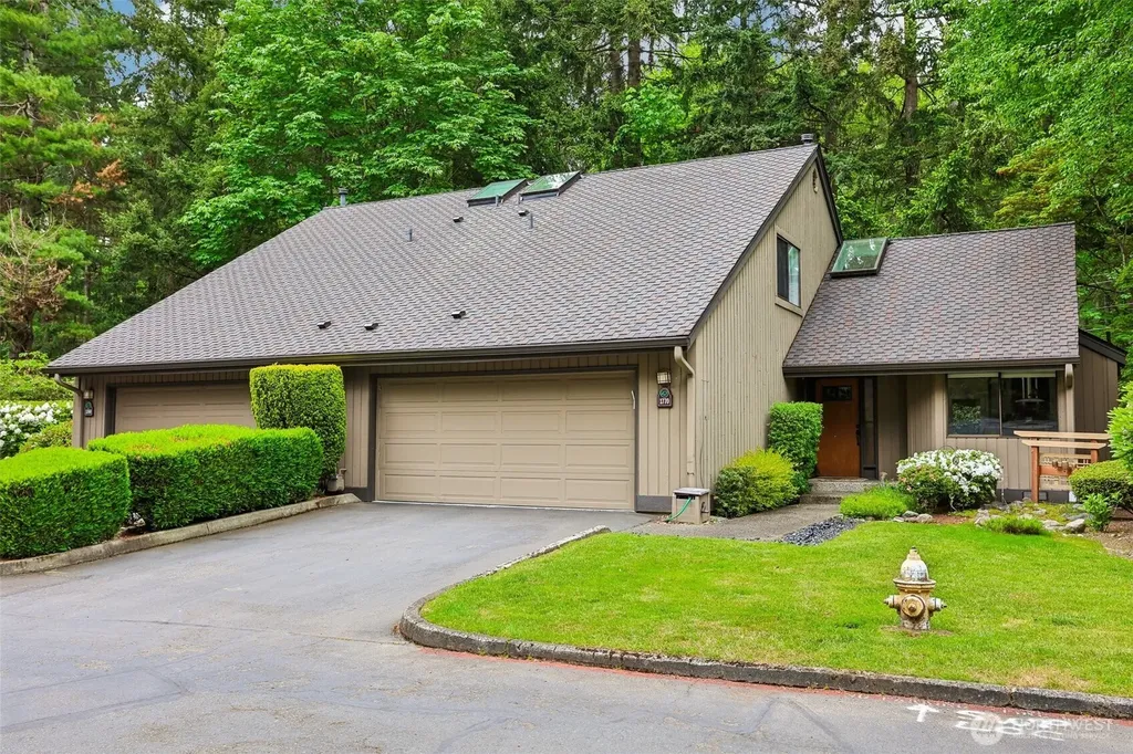 1770 159th Avenue NE Bellevue WA 98008