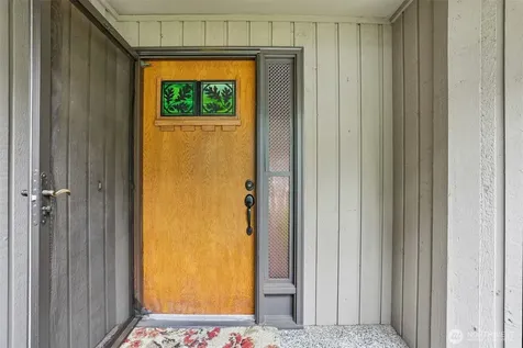 1770 159th Avenue NE Bellevue WA 98008