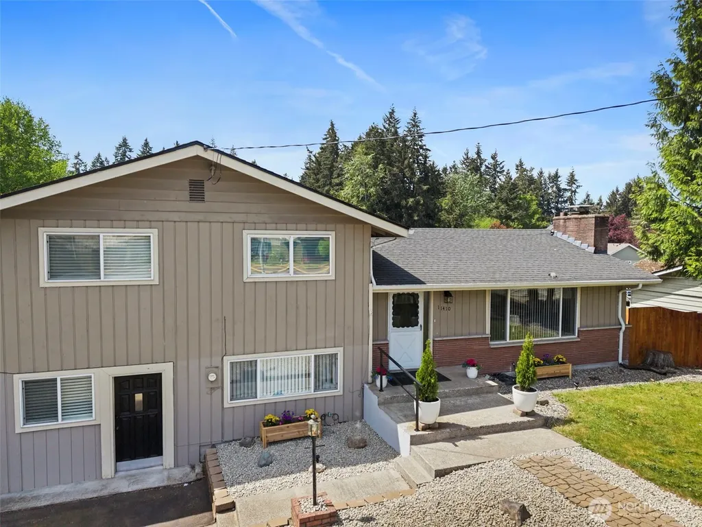 11410 94th Avenue E Puyallup WA 98373