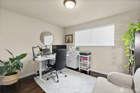 11410 94th Avenue E Puyallup WA 98373