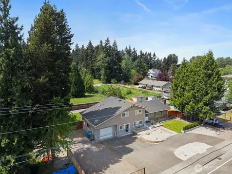 11410 94th Avenue E Puyallup WA 98373
