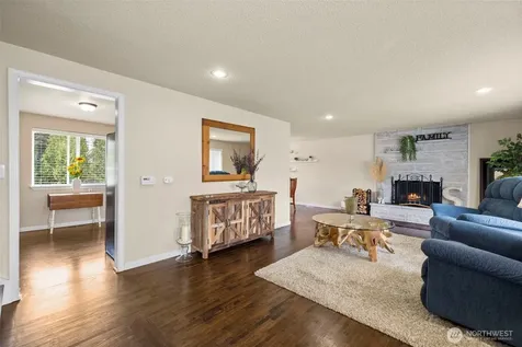 11410 94th Avenue E Puyallup WA 98373
