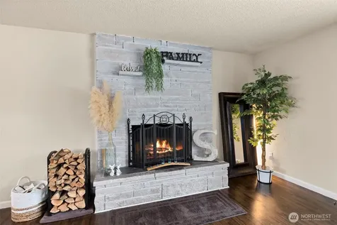 11410 94th Avenue E Puyallup WA 98373