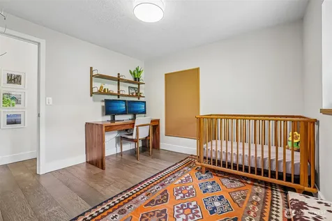 12022 210th Place SE Issaquah WA 98027