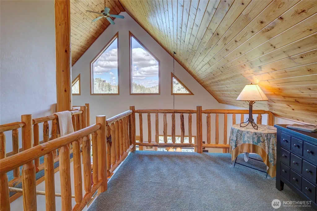 21 Timber Creek Lane Winthrop WA 98862