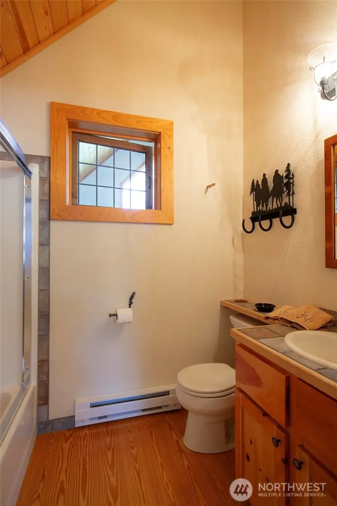 21 Timber Creek Lane Winthrop WA 98862
