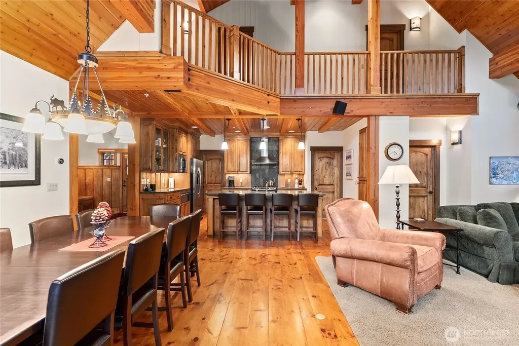 62414 Corral Way E Enumclaw WA 98022