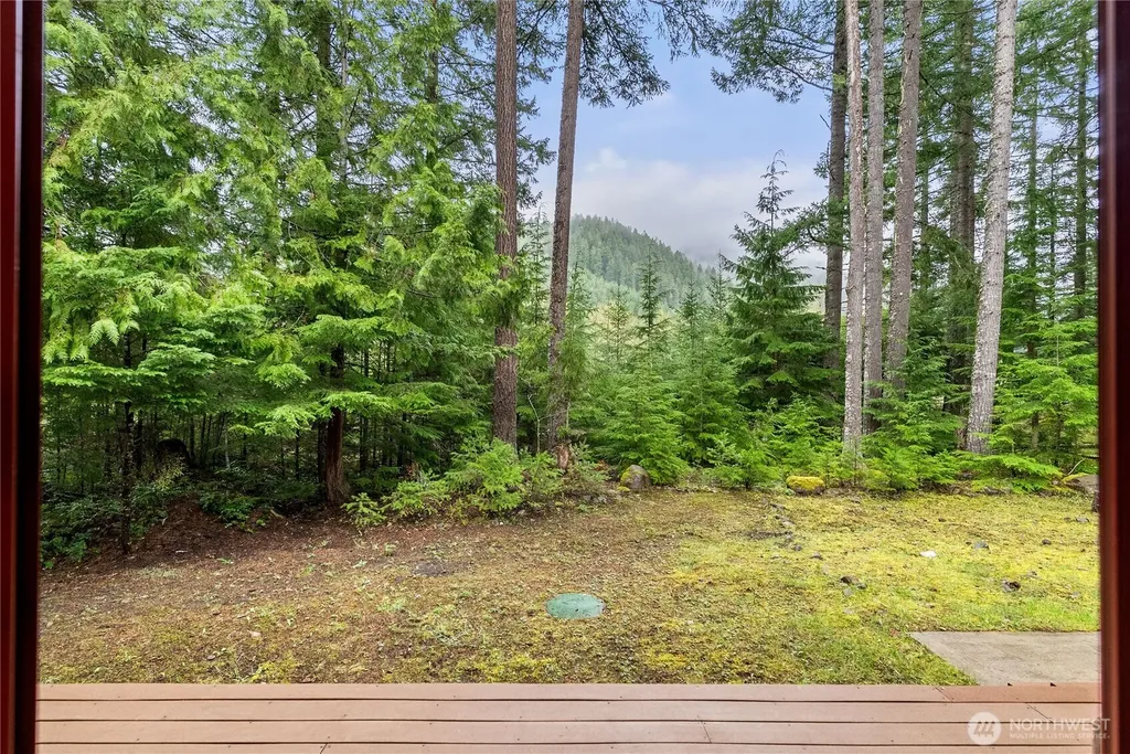 62414 Corral Way E Enumclaw WA 98022