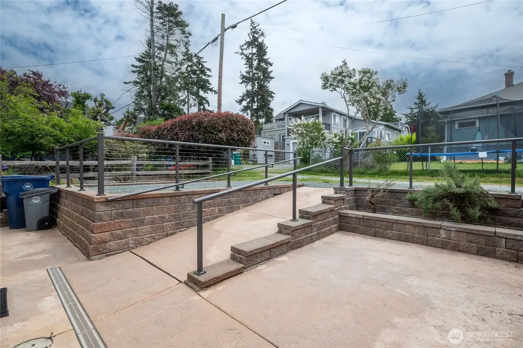 1517 6th Street Anacortes WA 98221
