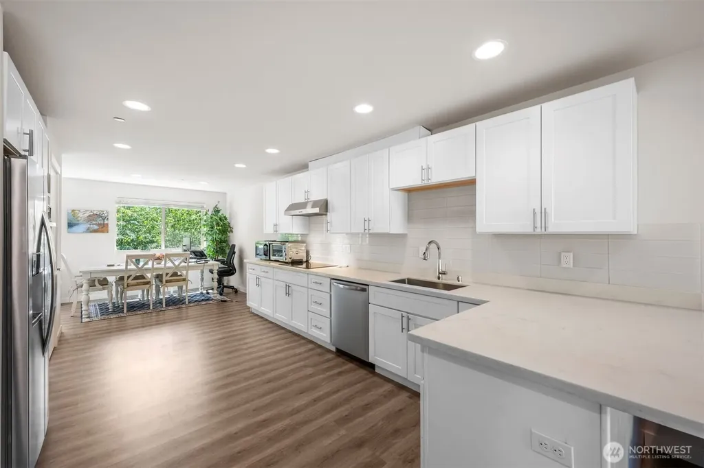 19305 7th Ave W Lynnwood WA 98036
