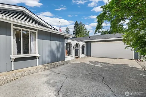 3017 Dale Lane E Fife WA 98424