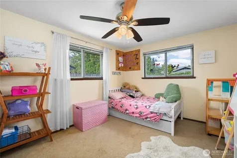 3017 Dale Lane E Fife WA 98424