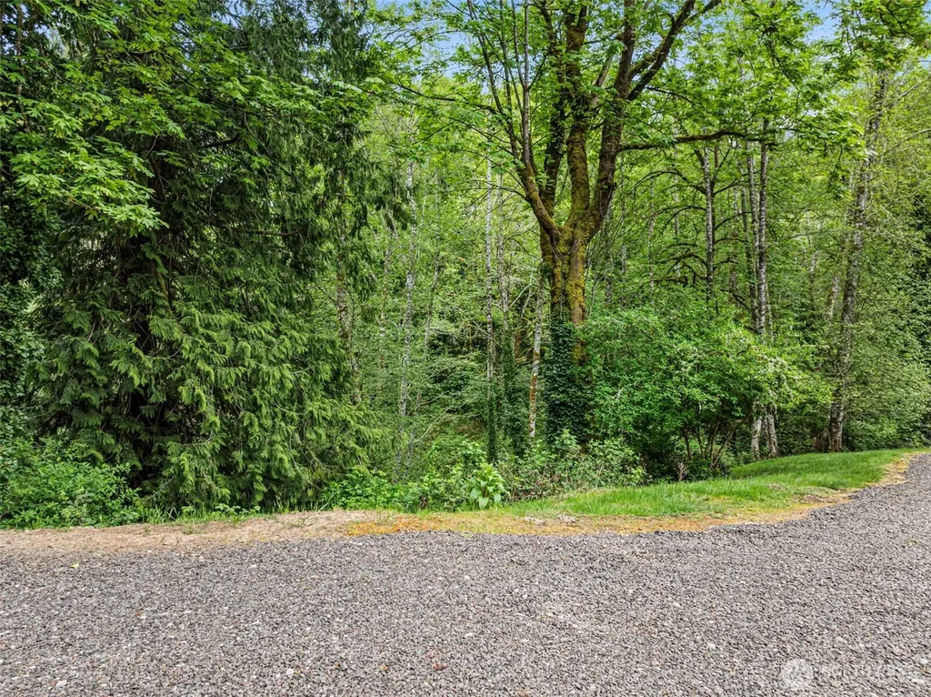1108 Olney Avenue E Port Orchard WA 98366