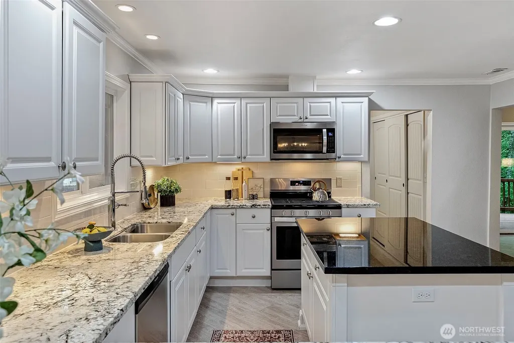 1108 Olney Avenue E Port Orchard WA 98366