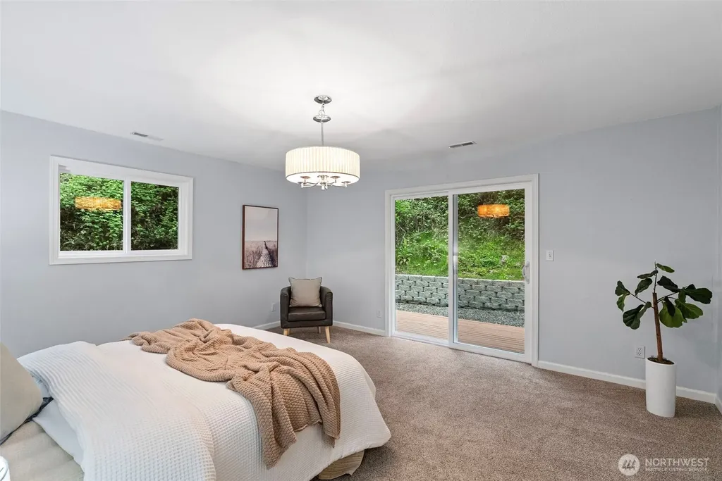 1108 Olney Avenue E Port Orchard WA 98366