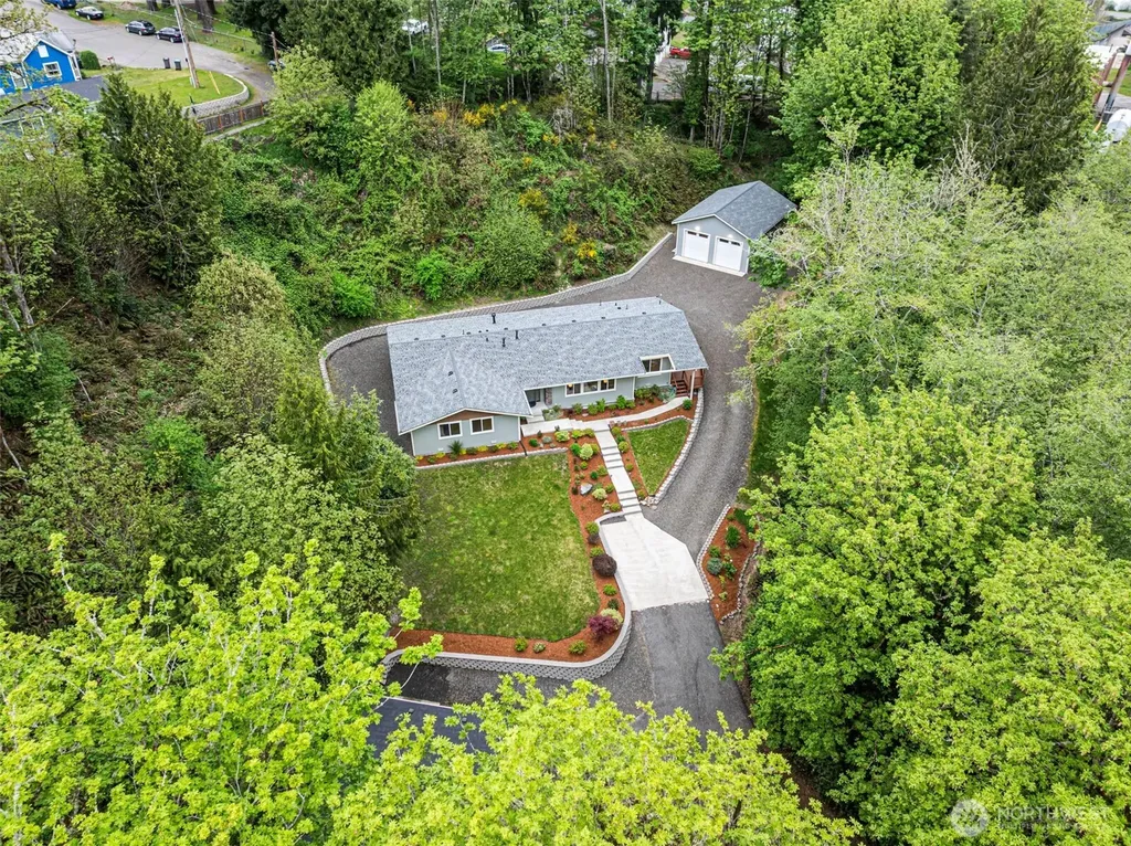 1108 Olney Avenue E Port Orchard WA 98366