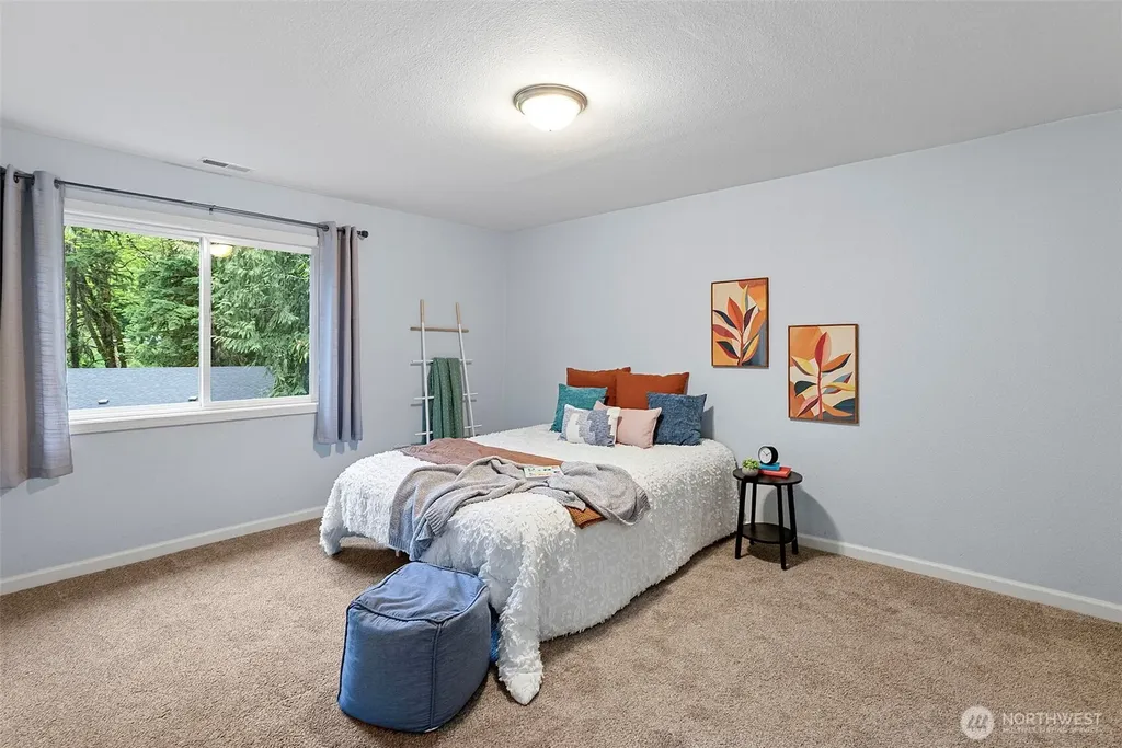 1108 Olney Avenue E Port Orchard WA 98366