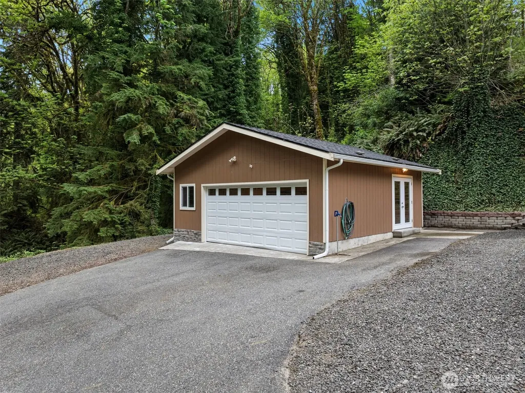 1108 Olney Avenue E Port Orchard WA 98366