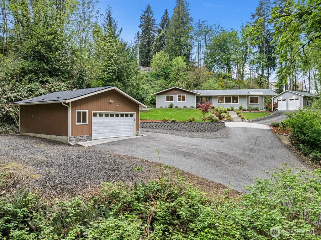 1108 Olney Avenue E Port Orchard WA 98366
