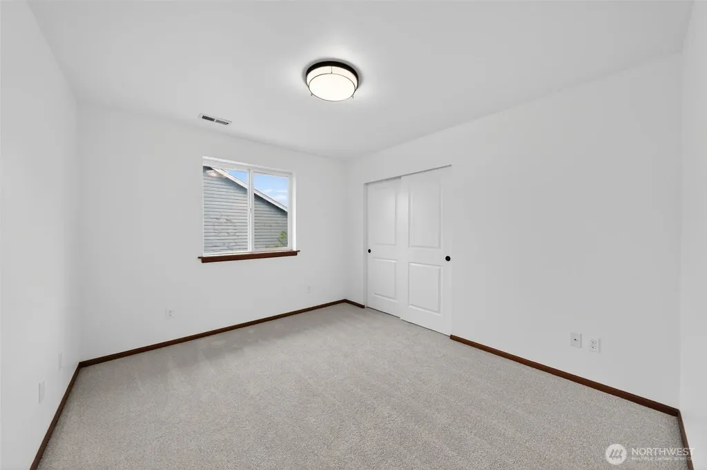 5844 147th Place NE Marysville WA 98271