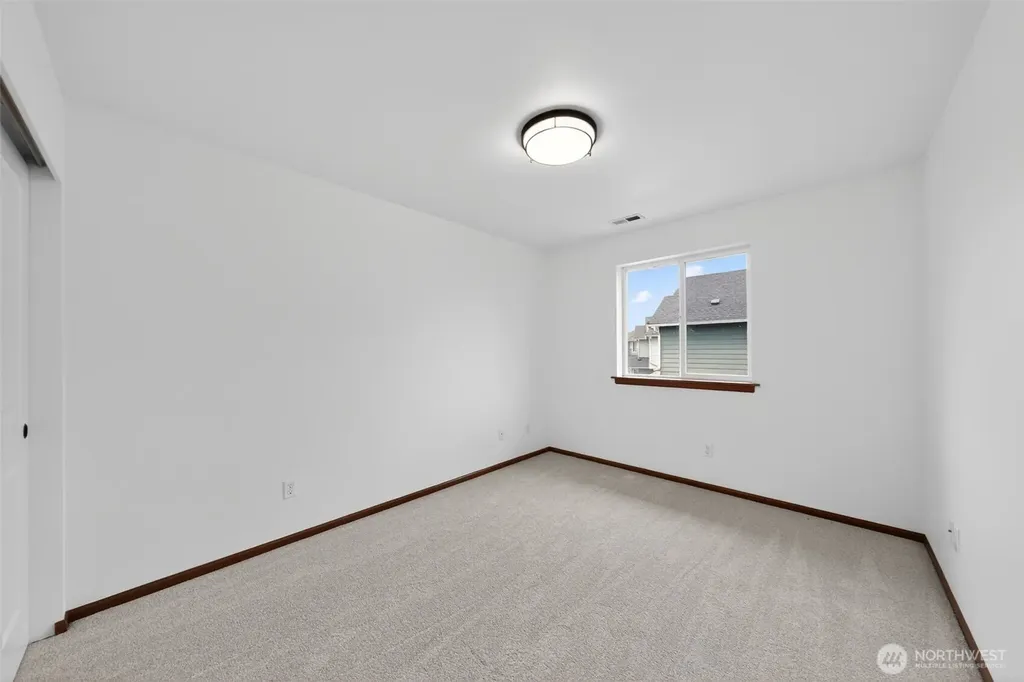 5844 147th Place NE Marysville WA 98271