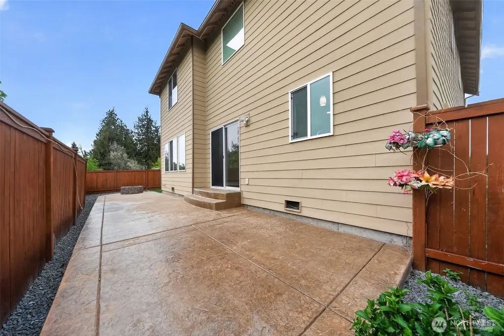 5844 147th Place NE Marysville WA 98271
