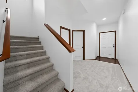 5844 147th Place NE Marysville WA 98271