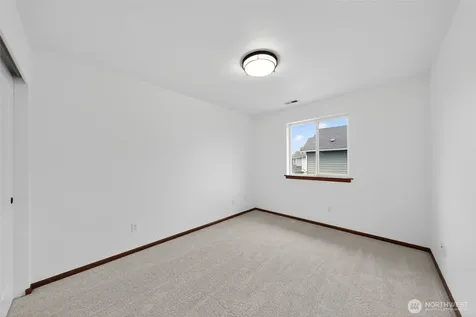5844 147th Place NE Marysville WA 98271