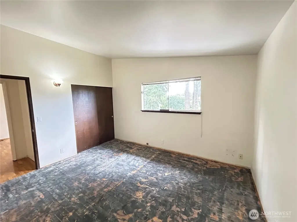 11718 5th Avenue NE Seattle WA 98125