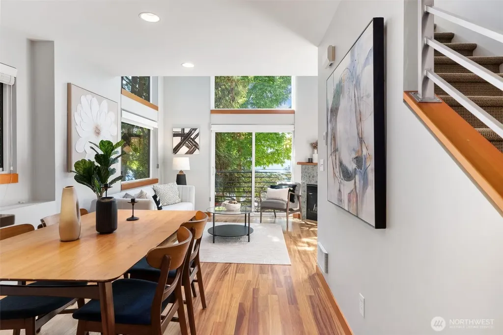 1722 California Avenue SW Seattle WA 98116