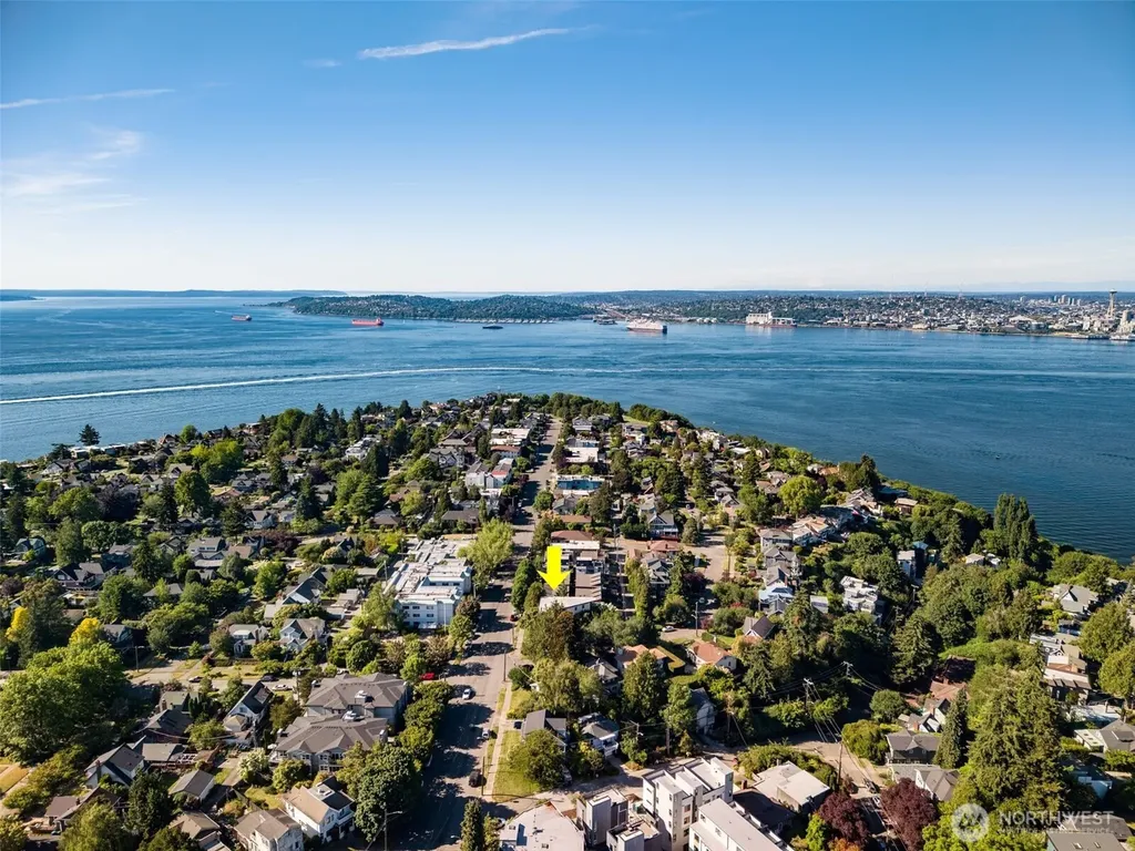 1722 California Avenue SW Seattle WA 98116