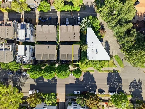 1722 California Avenue SW Seattle WA 98116