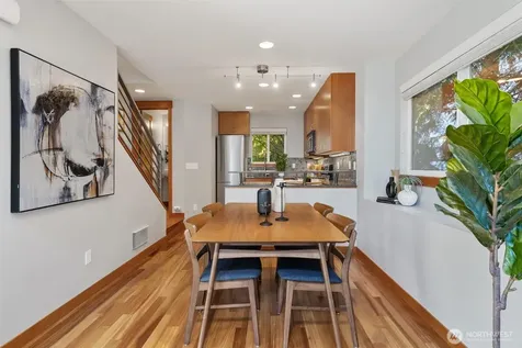 1722 California Avenue SW Seattle WA 98116