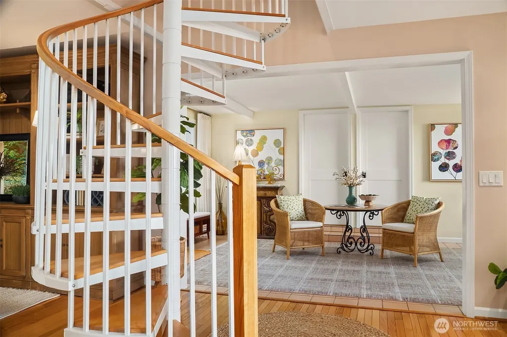 2197 Highland Drive Camano Island WA 98282