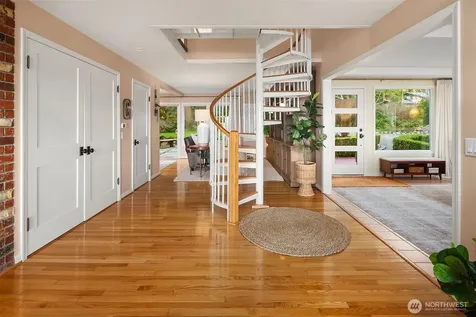 2197 Highland Drive Camano Island WA 98282