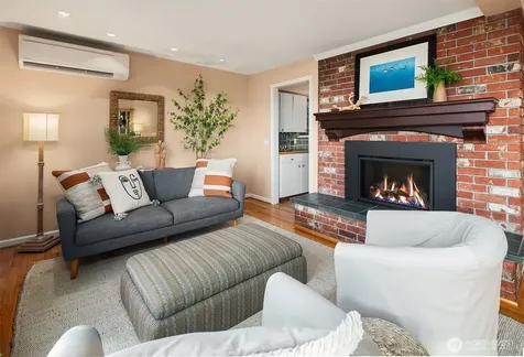 2197 Highland Drive Camano Island WA 98282