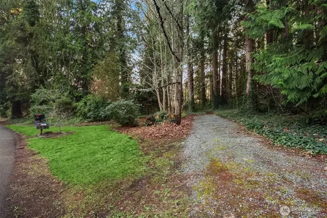 2197 Highland Drive Camano Island WA 98282