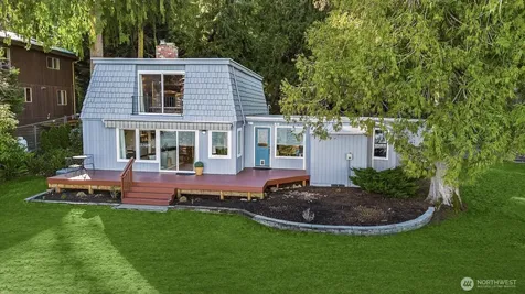 2197 Highland Drive Camano Island WA 98282