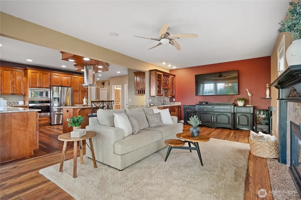 124 Pompano Road Woodland WA 98674