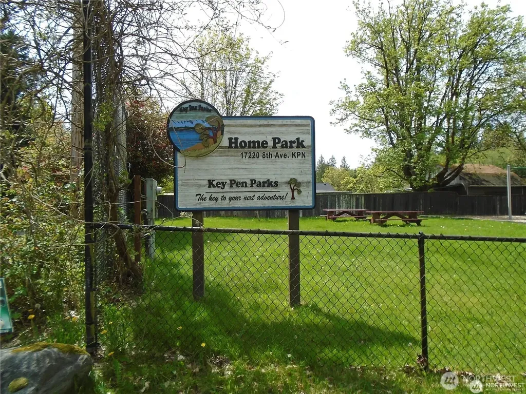 16456 Hoff Road NW Lakebay WA 98349