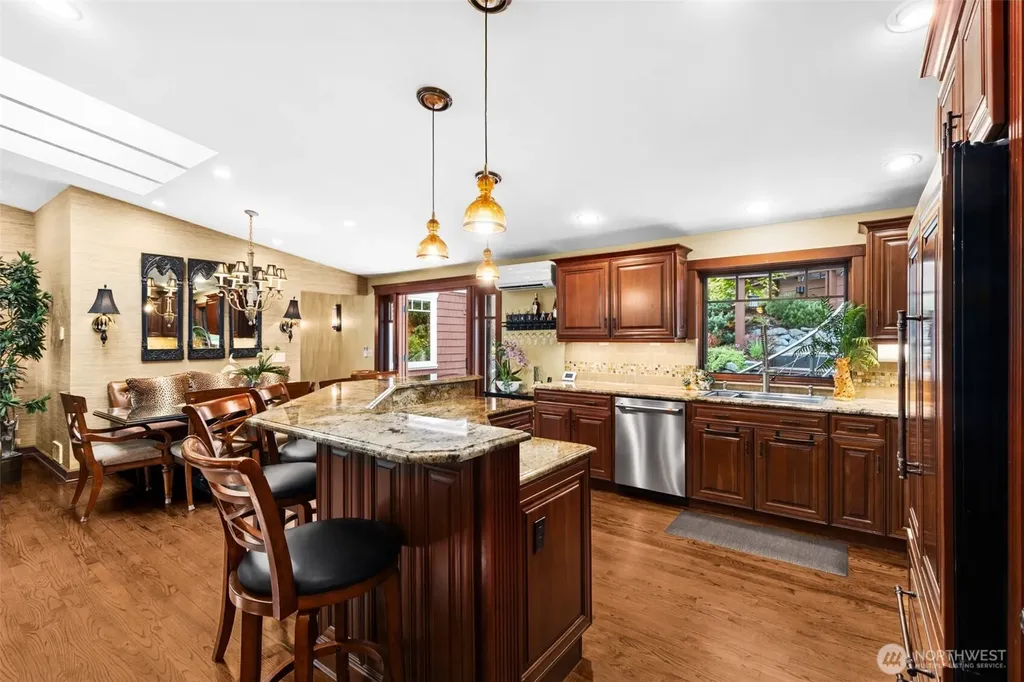 9825 Glory Drive SE Olympia WA 98513